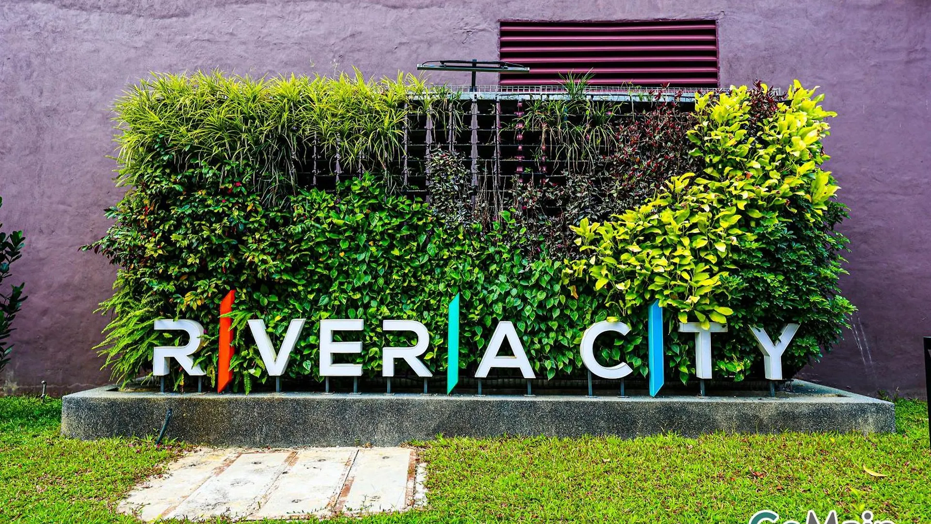 24H Check In & Skypool- Kl Sentral Suite Riveria City Near Kl Sentral Kl Klcc Kuala Lumpur 0*,
